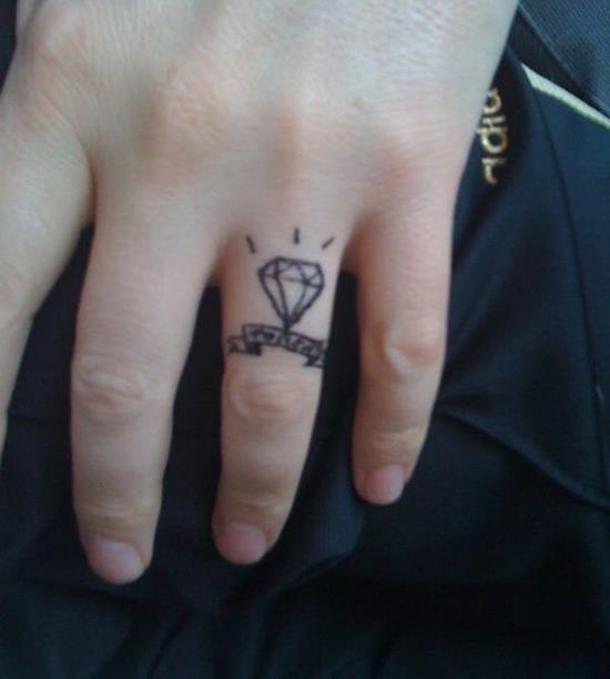 20-Diamond-Finger-Tattoo