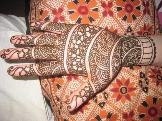 21-henna-for-a-guest600_450