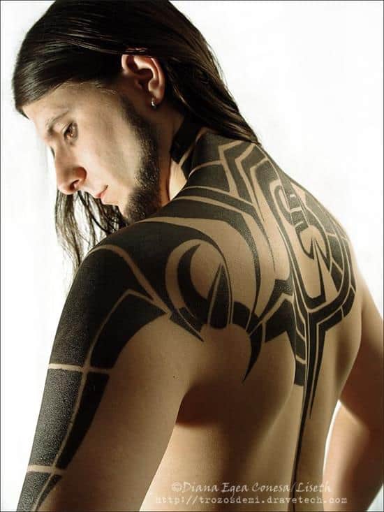 maori tattoo on arm and back 26-Maori-Tattoo