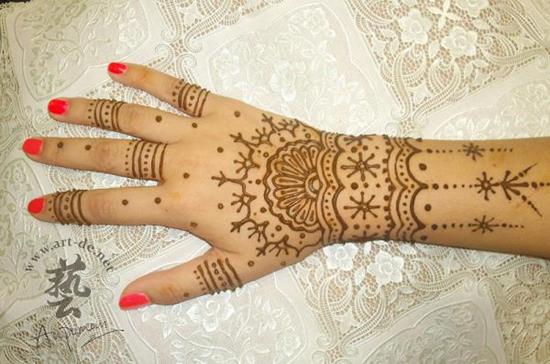 28-aupoman-hk-henna-tattoo-hand600_397