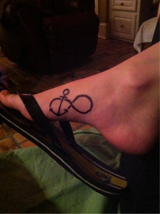 3-anchor-infinity-tattoo-on-foot