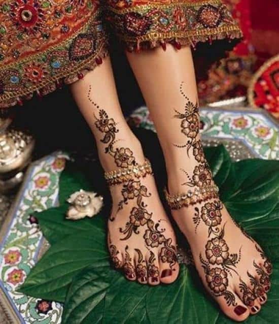 45-henna-feet-tattoo600_696