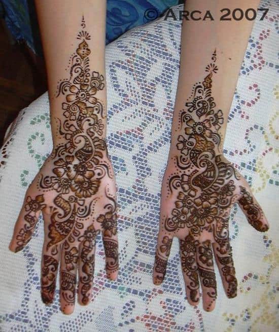 8-sabrine_henna_palm_588_700