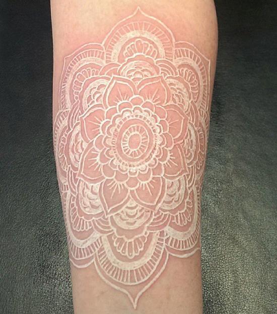 9-white-ink-tattoo
