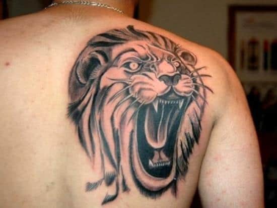 Great Back Lion Tattoo For Male