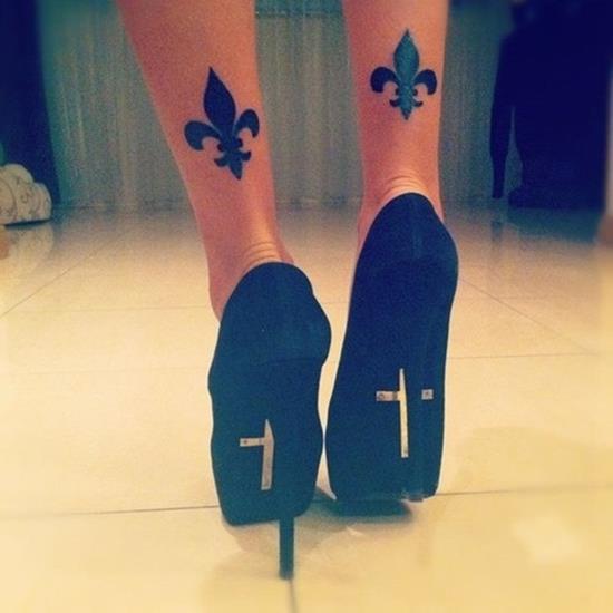 fleur de lis tattoo on leg Leg-Tattoos-15