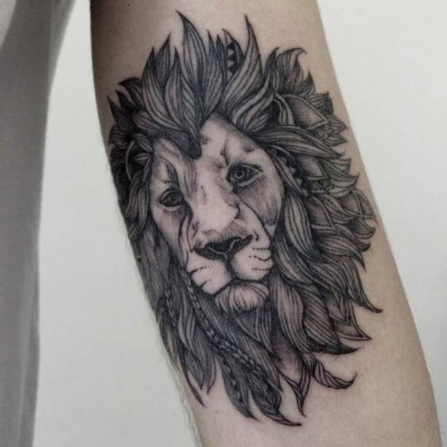 lion tattoo