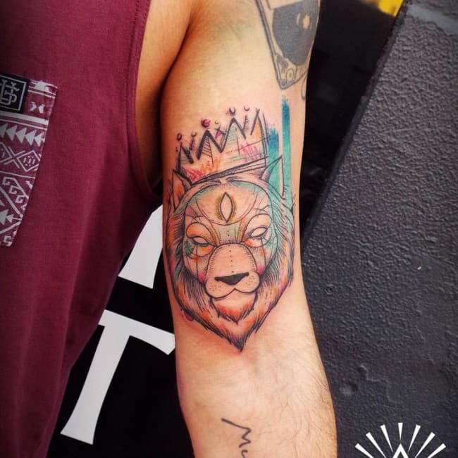 king lion tattoo