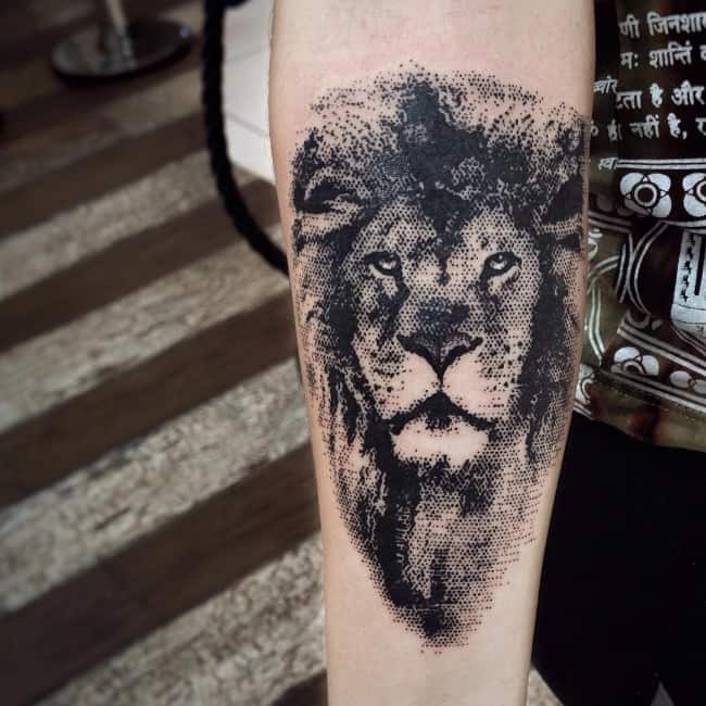 lion tattoo