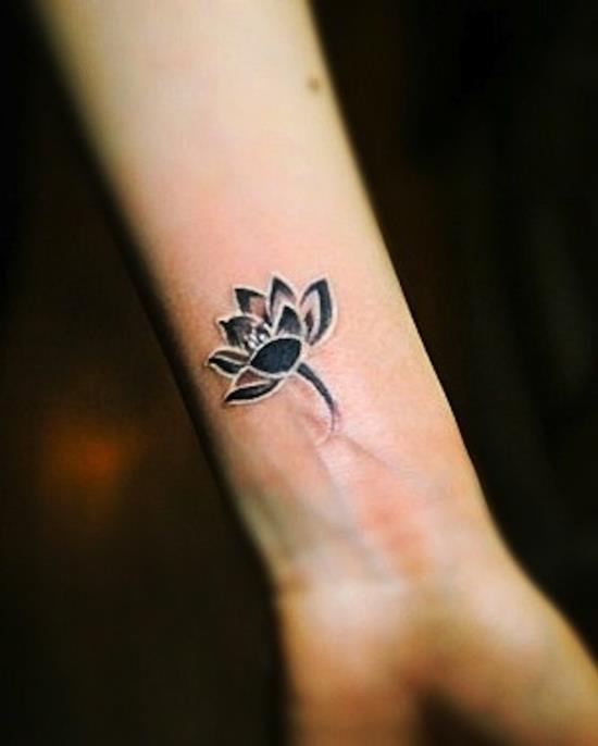 lotus-flower-tattoo-wrist