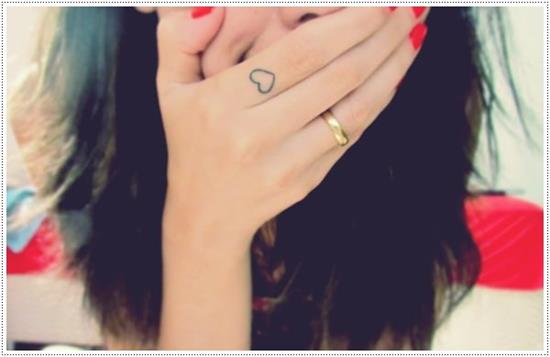 small-heart-tattoo