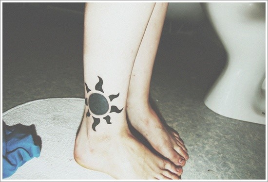 sun-Tattoo-designs-17