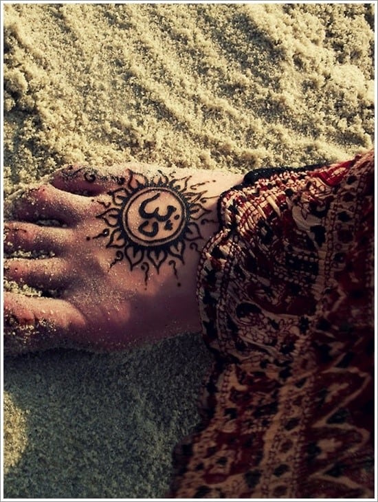 sun-Tattoo-designs-4