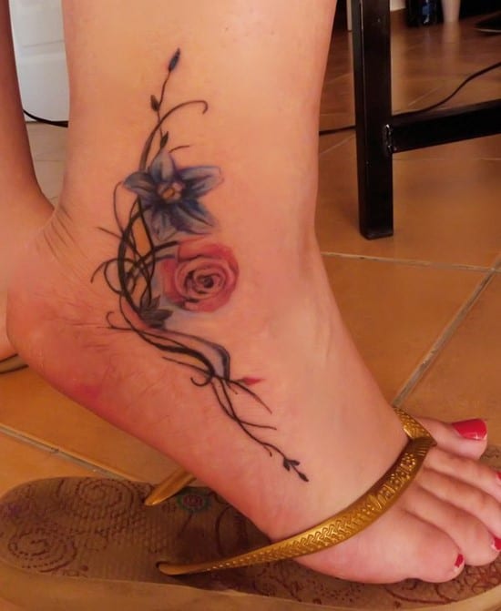 16-girlish-ankle-tattoo