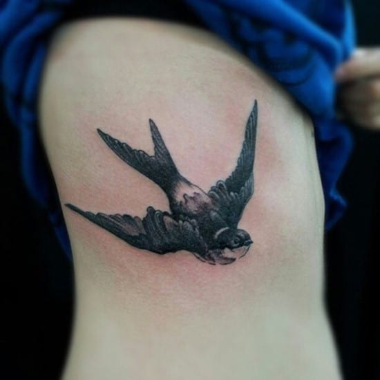 24-swallow-side-tattoo