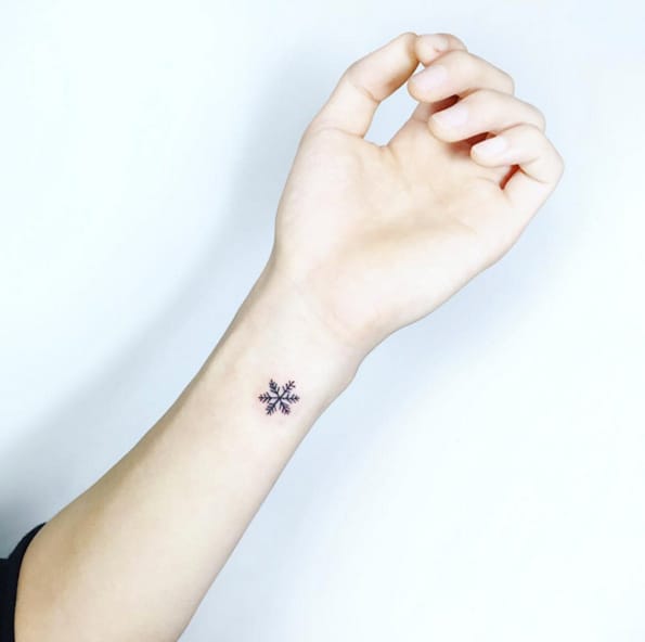 27 Wrist Tattoos That Are Anything But Basic