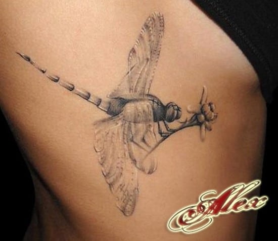 40-dragonfly-tattoo
