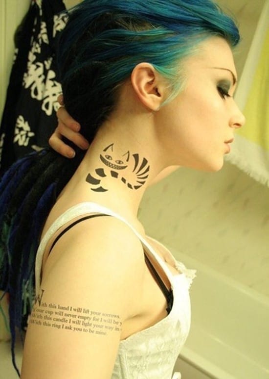 43-Cat-tattoo-on-neck