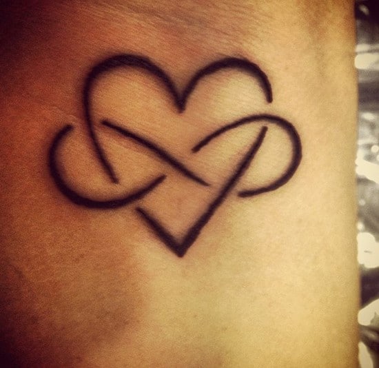 8-beautiful-heart-infinity-tattoo