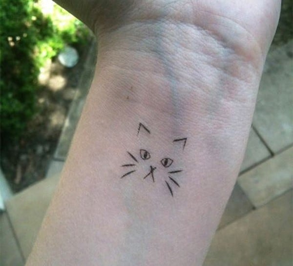 AD-Minimalistic-Cat-Tattoos-18