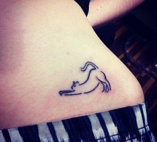 AD-Minimalistic-Cat-Tattoos-24