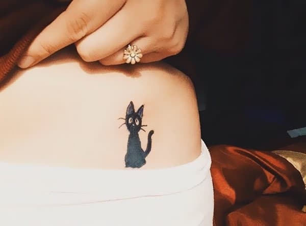 AD-Minimalistic-Cat-Tattoos-35