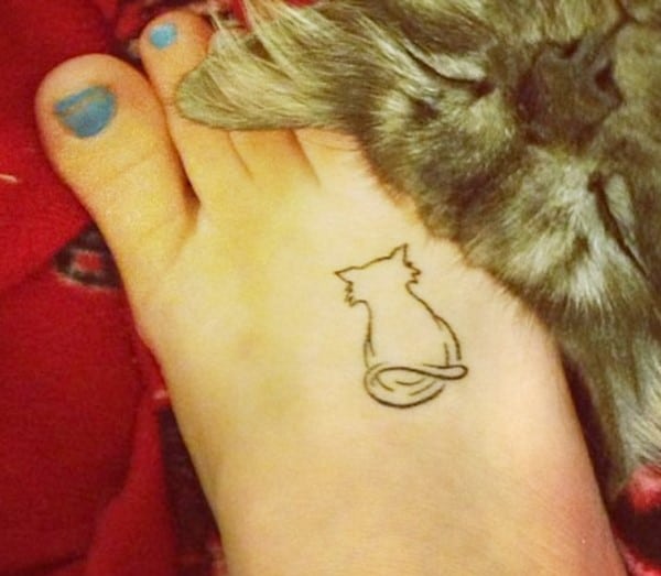 AD-Minimalistic-Cat-Tattoos-43