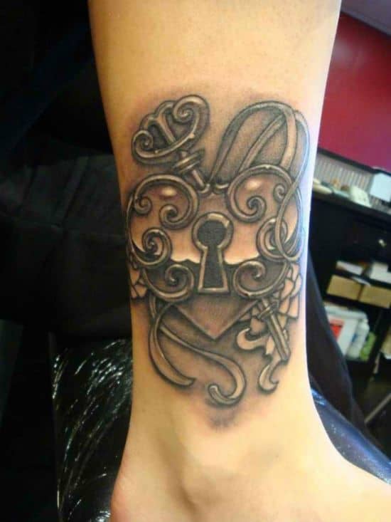 lock and key tattoo on ankle Beautiful-Heart-Shaped-Lock-Key-Ankle-Tattoo