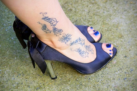 star and musical note tattoo on ankle Cool-Musical-Notation-Ankle-Tattoo