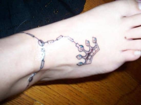 Crown-Anklet-Tattoo-for-Women