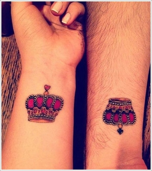 Cute-Crown-Tattoos-for-Lovers