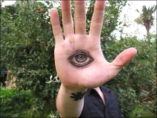 Eye-Tattoo-Design-in-Hand