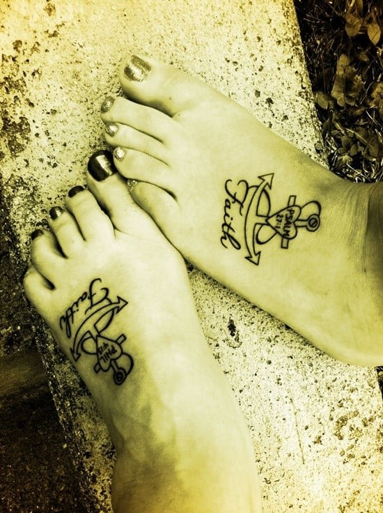 Feet-Tattoo-Designs-33