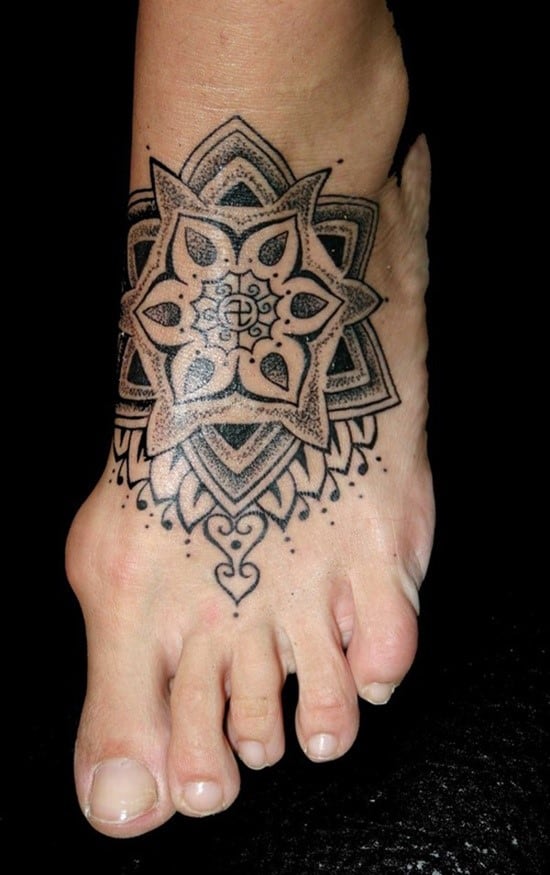 Feet-Tattoo-Designs-34