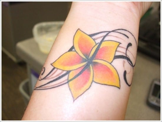 Flower-Tattoo-on-Wrist