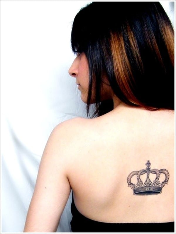 Popular-Crown-Tattoo-for-Women