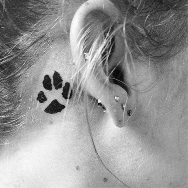 behind-the-ear-tattoos04