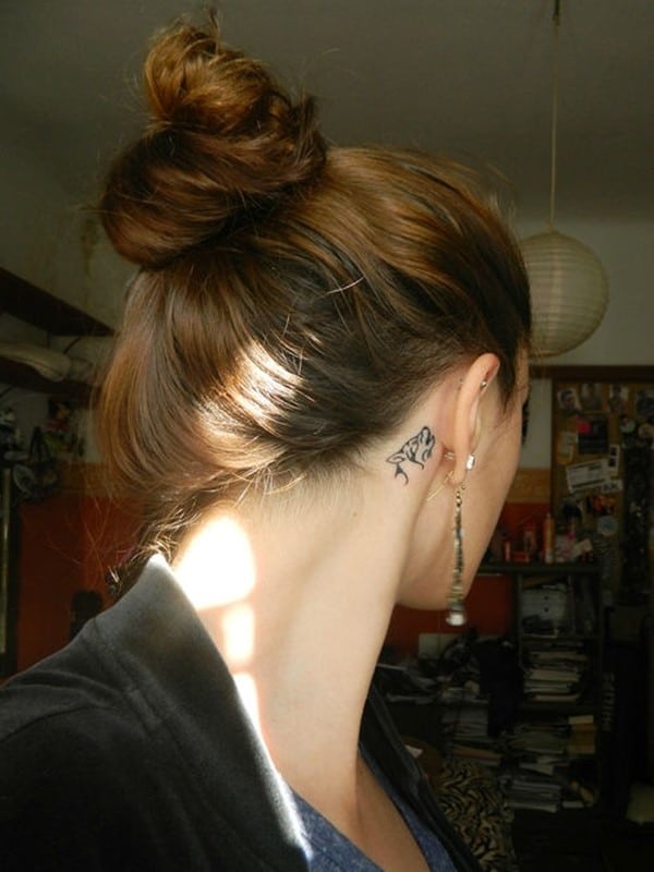 behind-the-ear-tattoos15