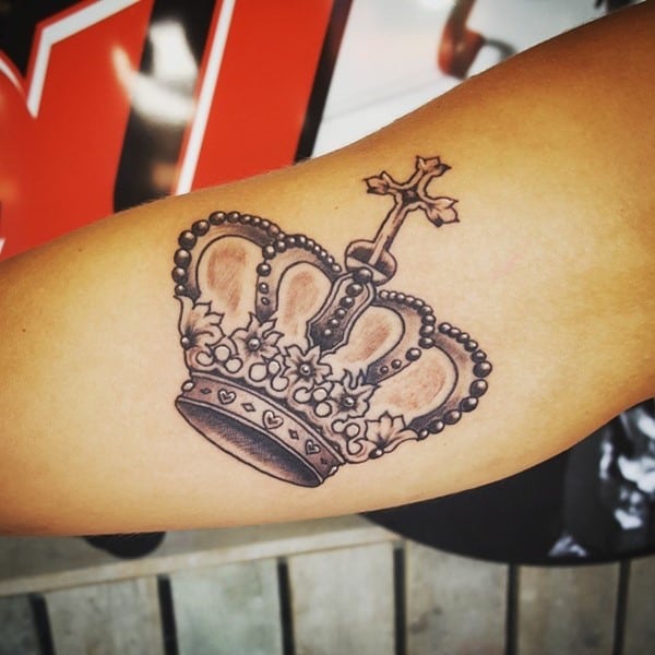 crown-tattoo-27