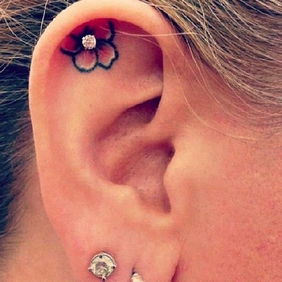 ear-tattoo-4