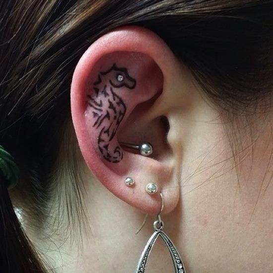 ear-tattoos-14