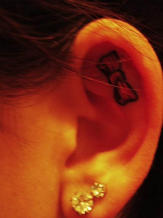 ear-tattoos-15