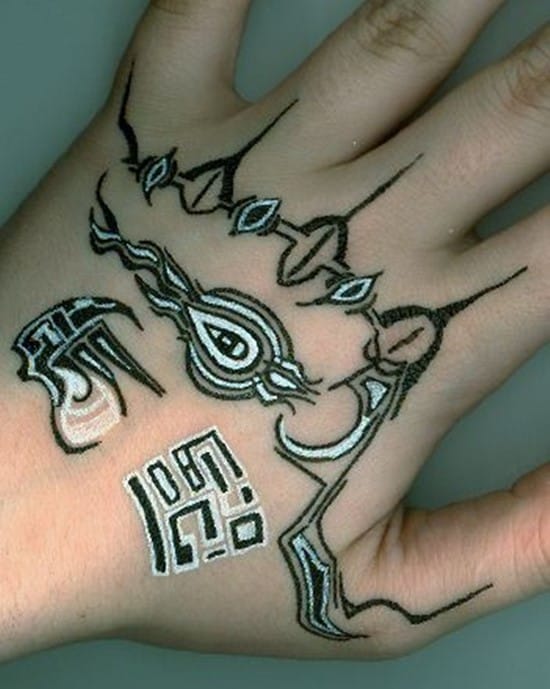 hand-tattoos-30