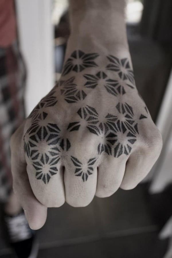 hand_tattoos_08