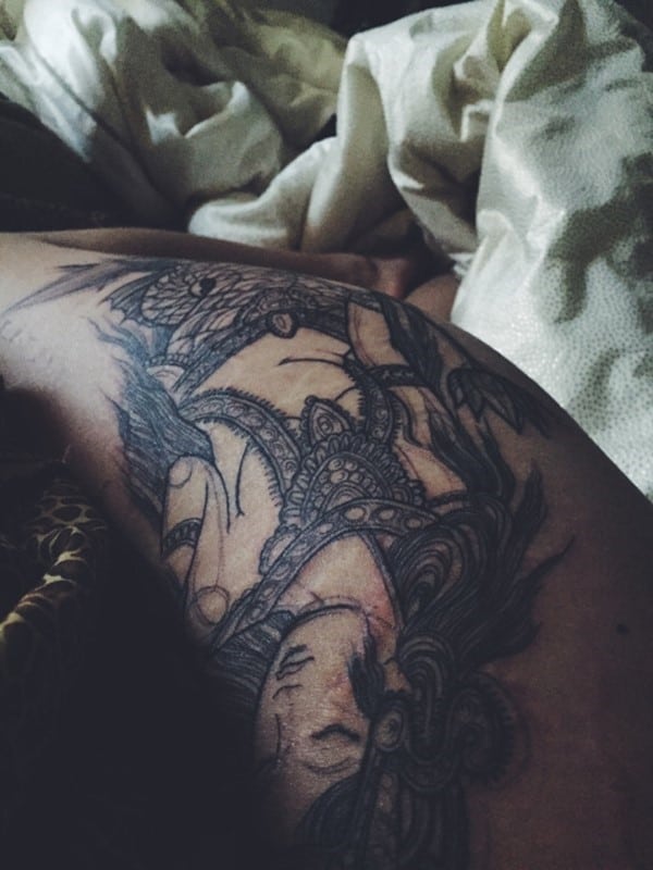 hip_tattoos_24