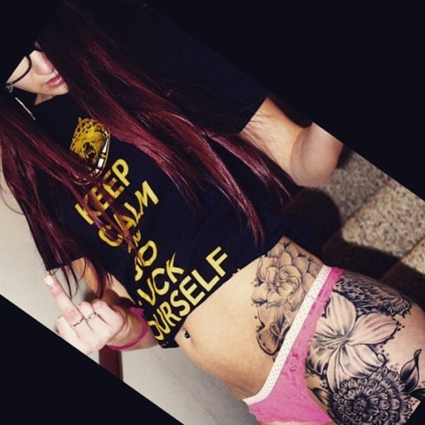 hip_tattoos_30