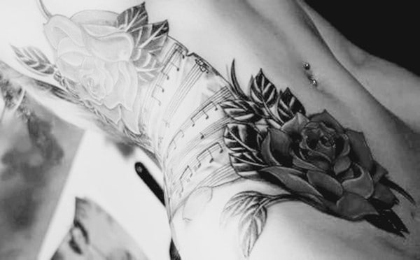 hip_tattoos_42