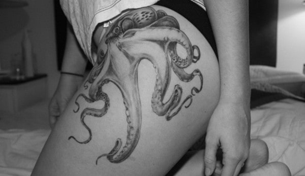 150 Amazing Hip Tattoos For Women