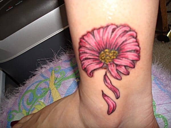 25 Cutest Daisy Tattoo Designs Youll See On The Internet  Psycho Tats