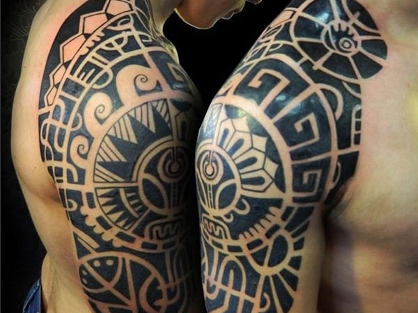 polynesian-styled-half-sleeve